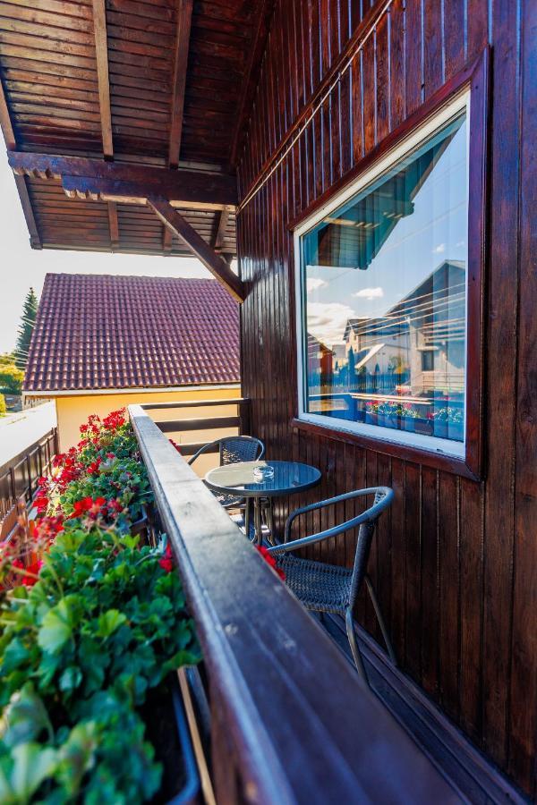 The Bear House 2 Villa Buşteni Екстериор снимка